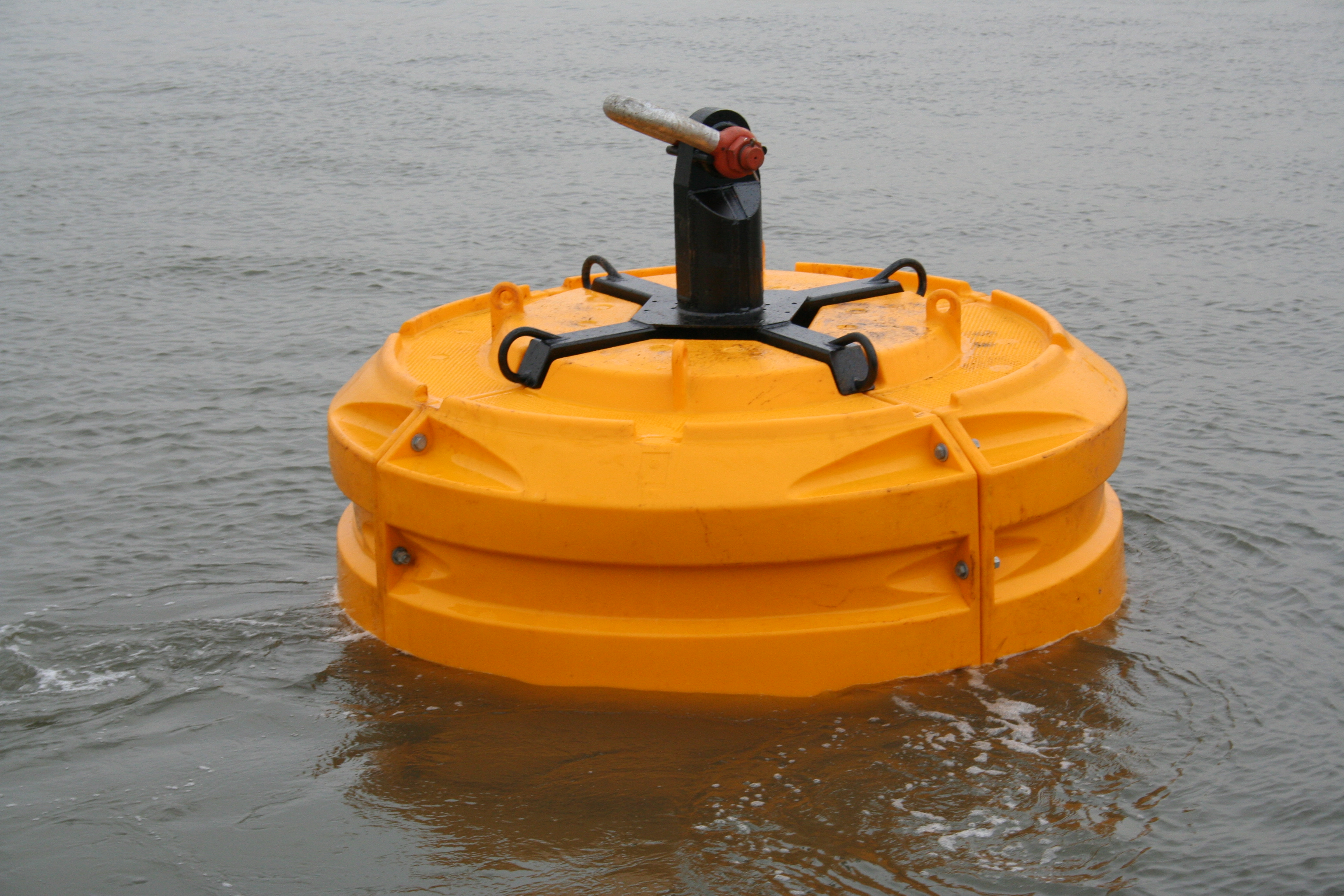 Mobilis développe depuis plus de 20 ans des solutions d’amarrages pour navires destinées à tous les ...